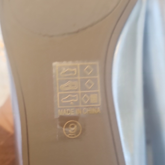 Journee Collection Silver Flats with Crystal Accents - Picture 8 of 9